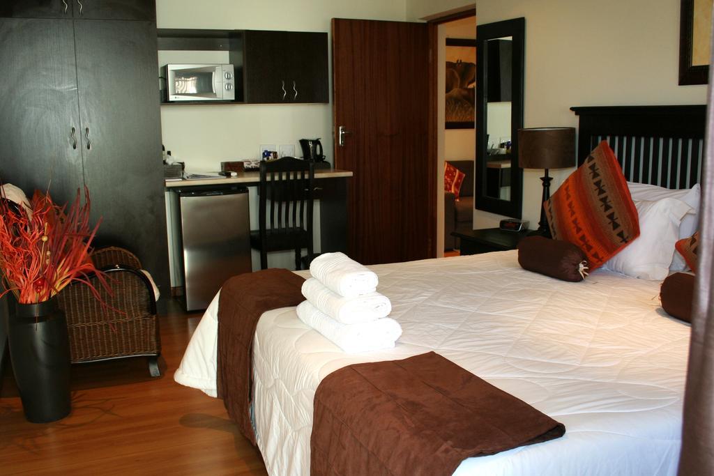 African Dreams Bed And Breakfast East London Exterior photo