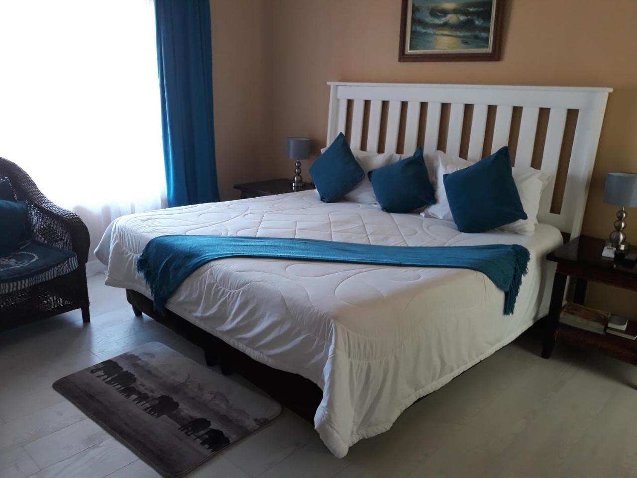 African Dreams Bed And Breakfast East London Exterior photo